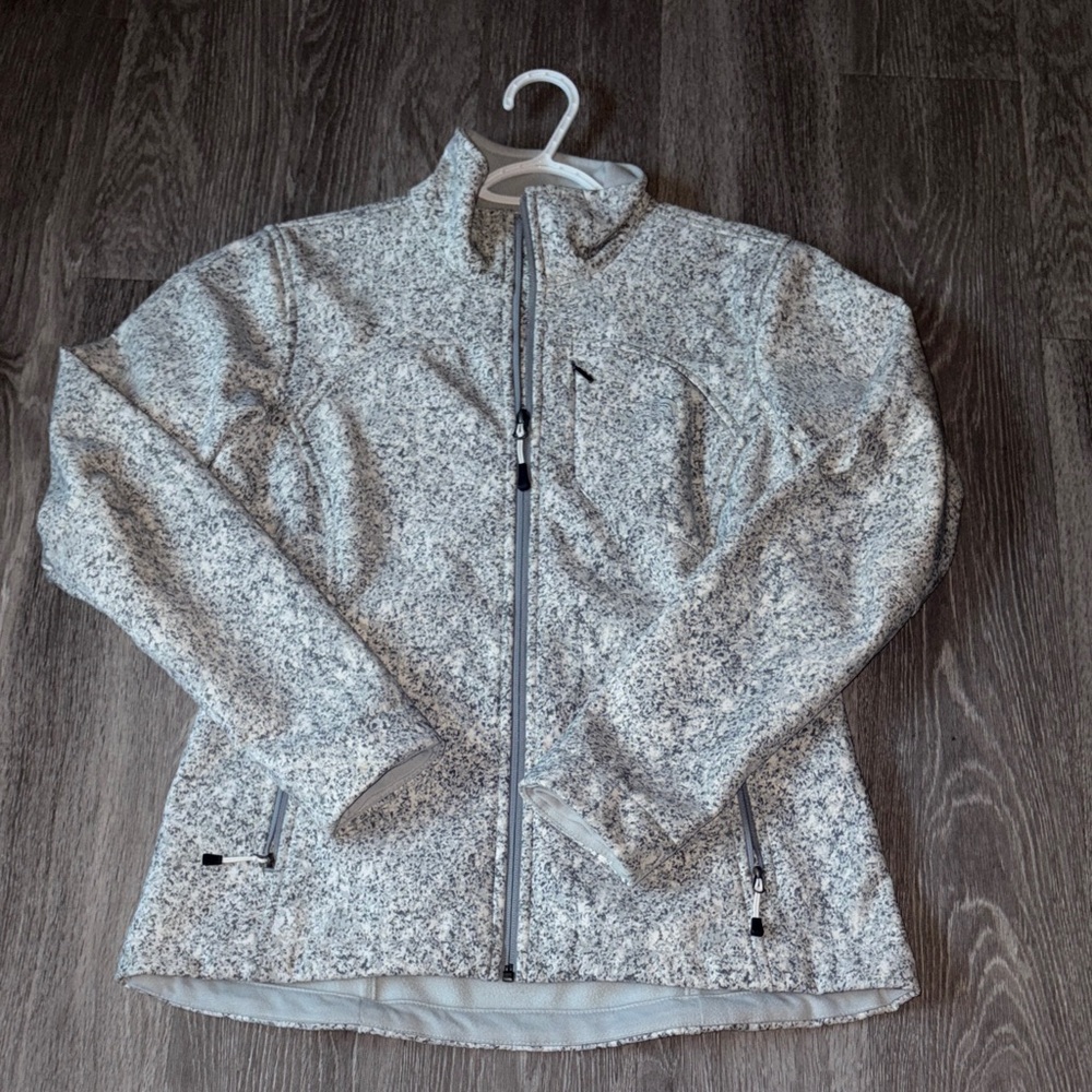 Women’s The North Face Jacket Size Medium great condition
